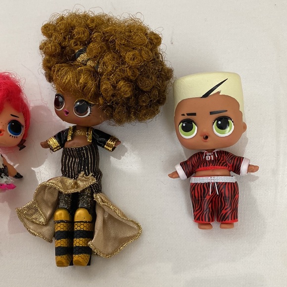 Lot of 5 Dolls:Radical QT Ultra Rare LOL Surprise REMIX Hair Flip,Queen Bee Doll - Picture 16 of 16